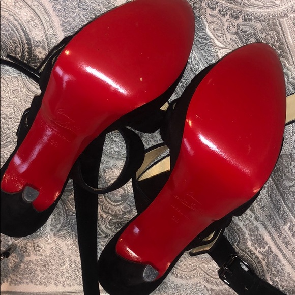 NWT LOUBOUTIN strappy Black showstopper stilettos - Picture 3 of 8